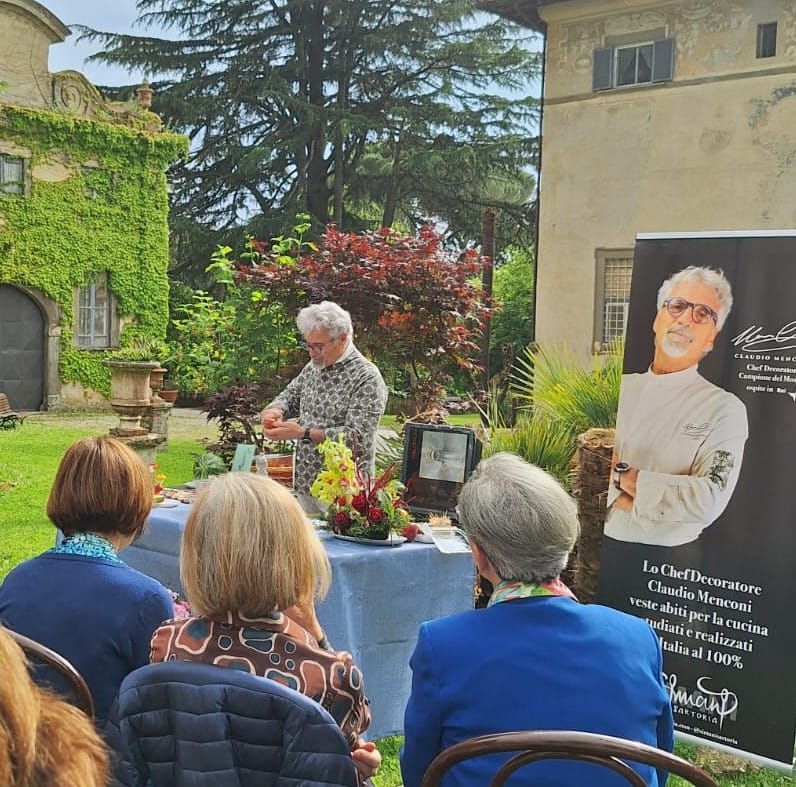 La giacca Anice Stellato nella performance di chef Claudio Menconi alla Villa di Corliano