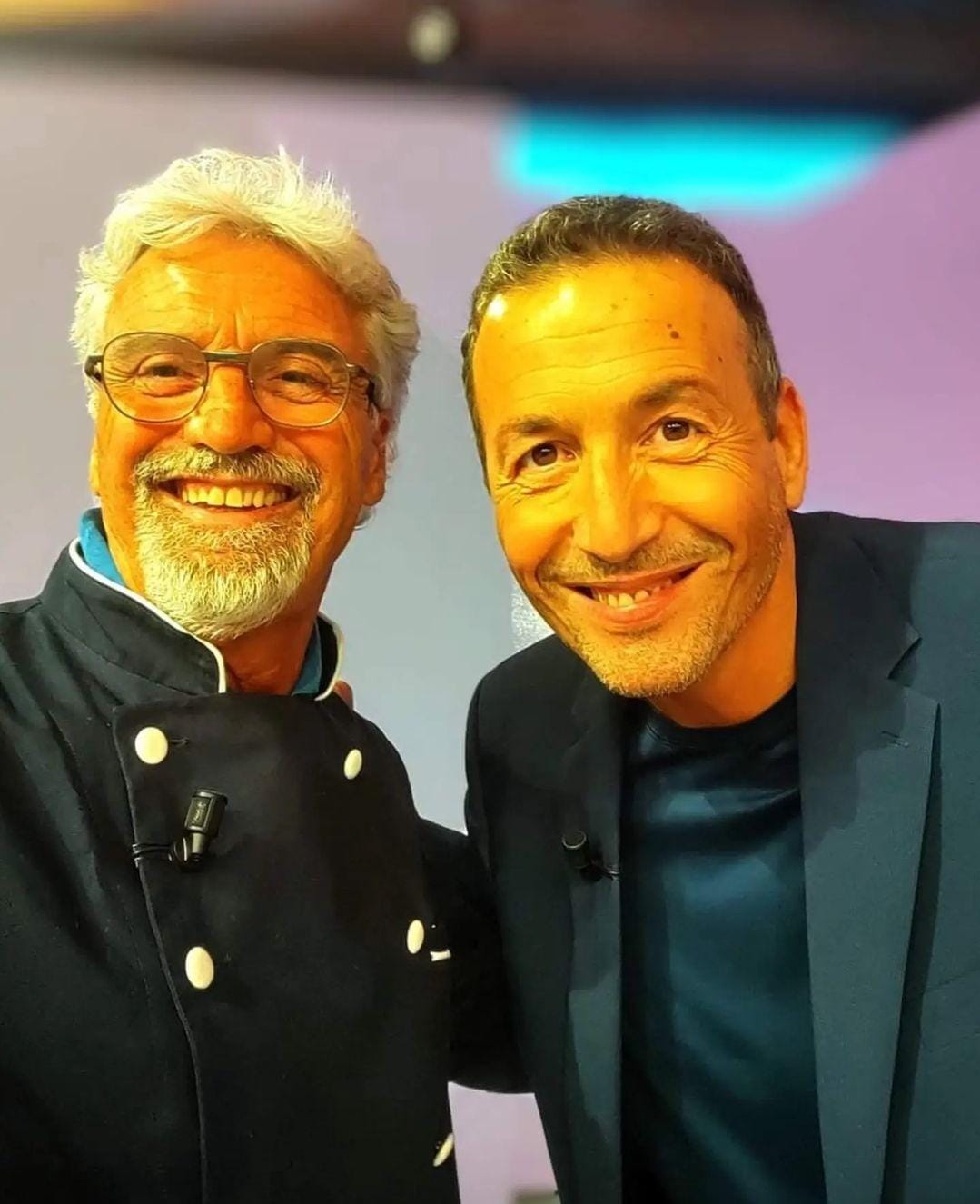 Chef Claudio Menconi con la divisa della Sartoria Simani e Alessandro Greco UnoMattina estate